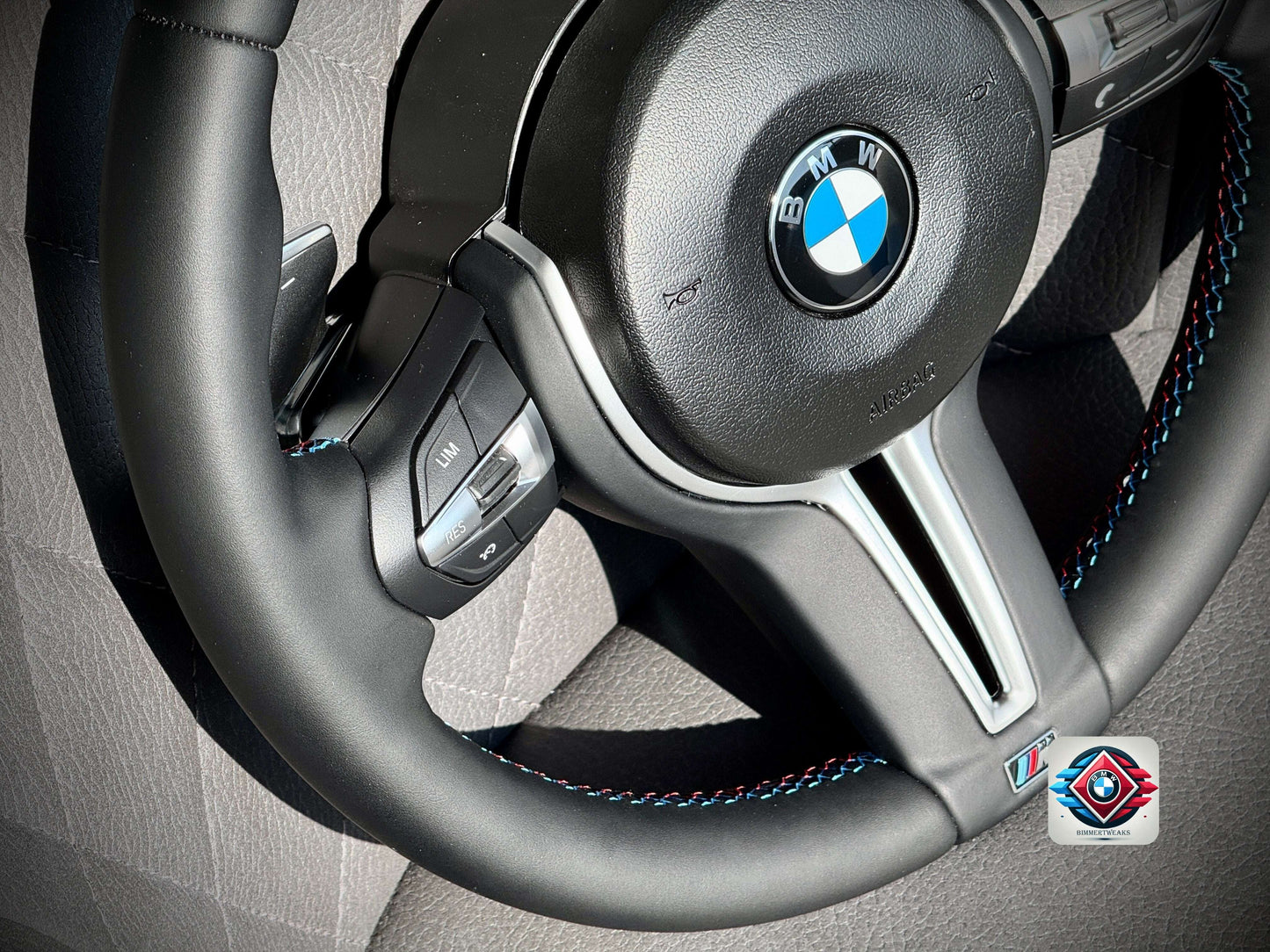 Volan piele BMW M Sport cu padele pentru seria F - aspect original OEM BimmerTweaks